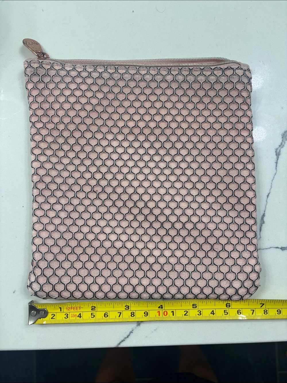 Pink Ipsy Pouch - Picture 4 of 5